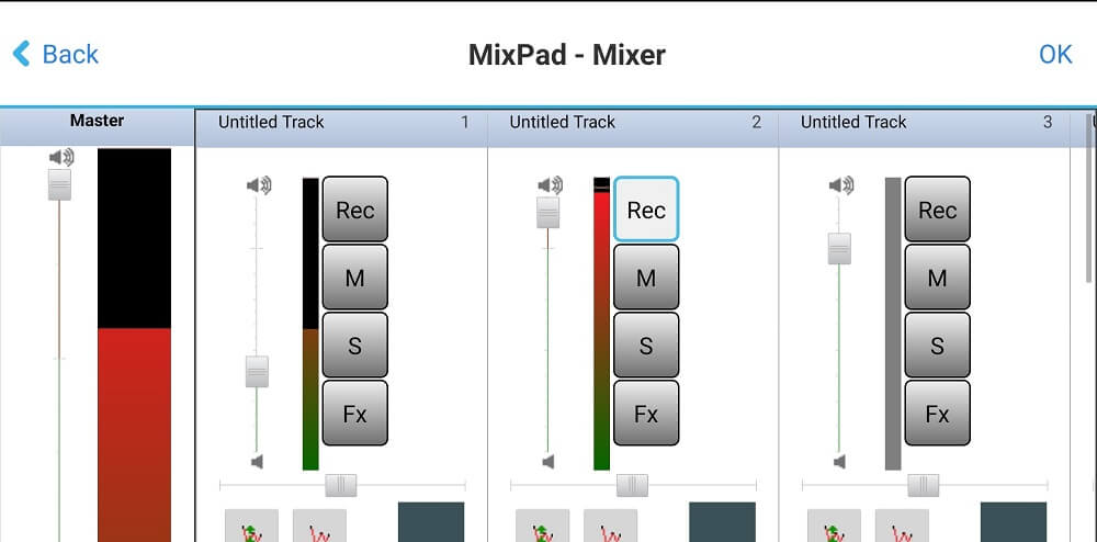 MixPadというスマホアプリの操作画面（ボリュームの調整）